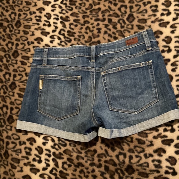 GUC PAIGE Shorts Women’s Size 27 Paige Roll up Distressed Denim Shorts - Picture 8 of 15